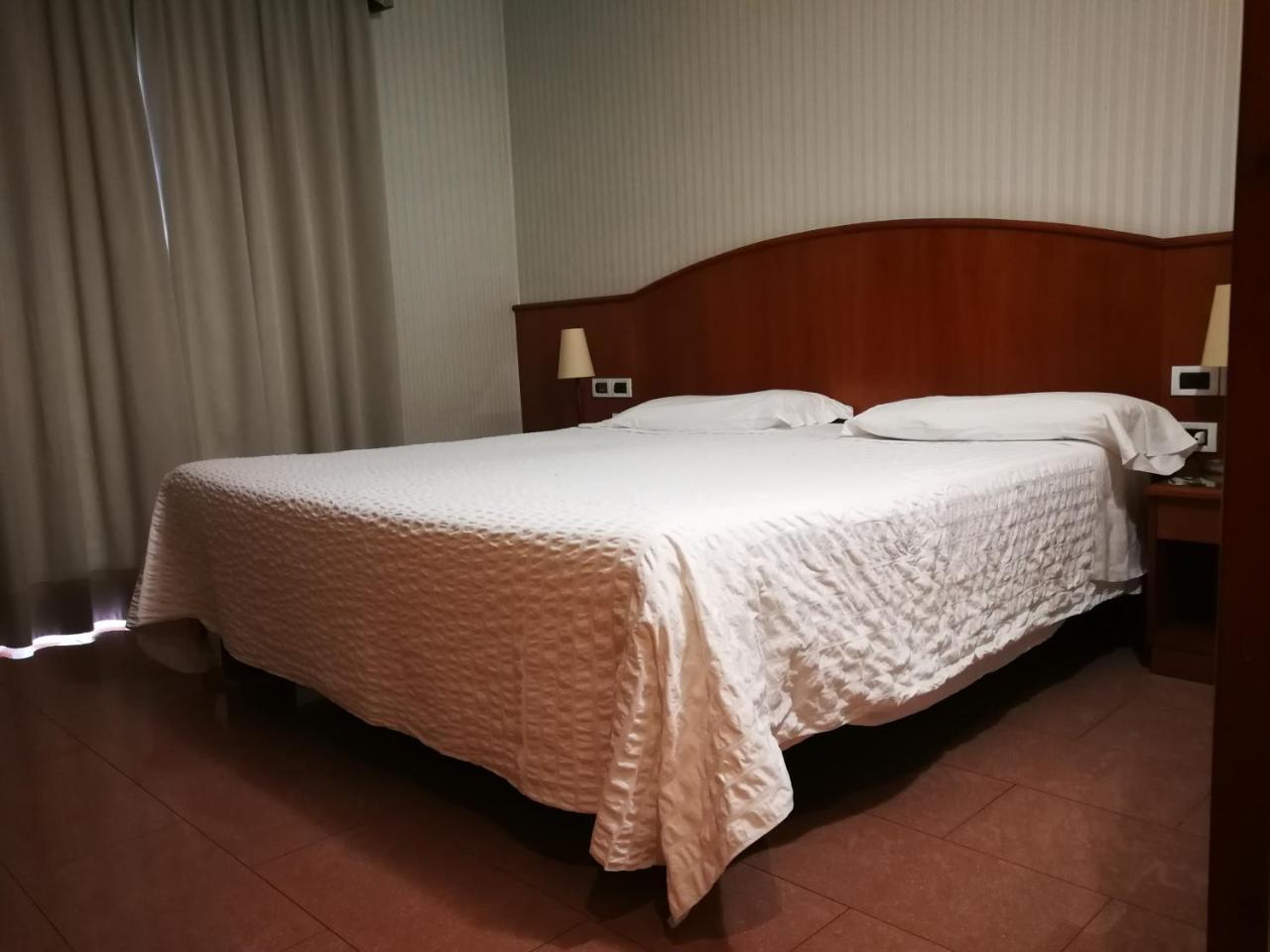 Hotel Willy Джемона-дель-Фриули Экстерьер фото